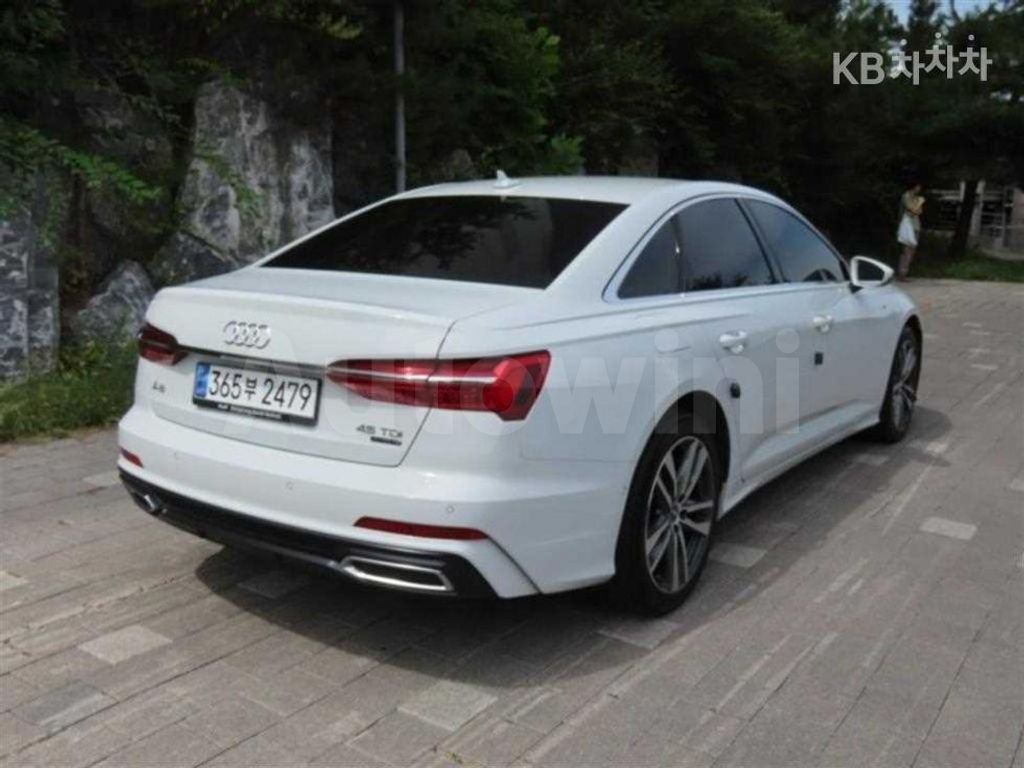 Audi A6(C8) 45 TDI Quattro Premium — снимка 3
