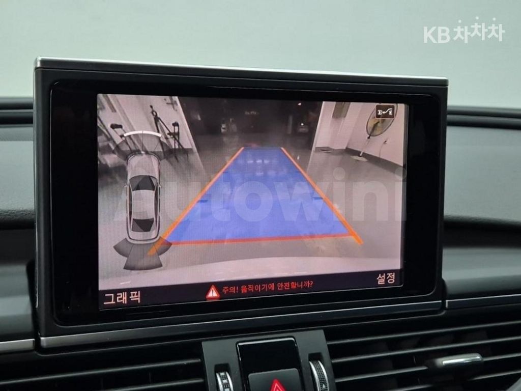 Audi A6 40 TDI Quattro Sports C7(15~) — снимка 15