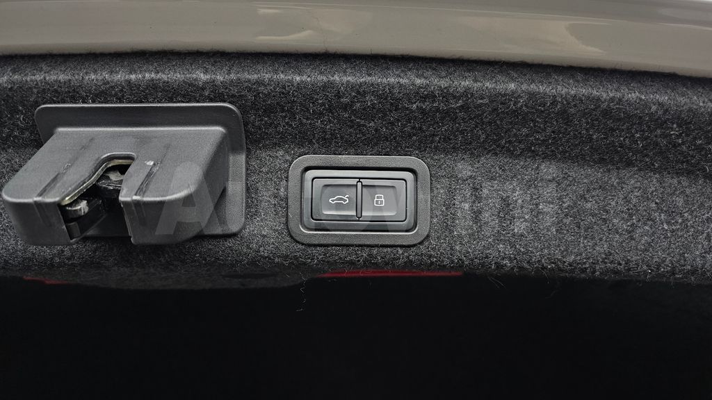 Audi A6(C8) 45 TFSI Premium — снимка 16