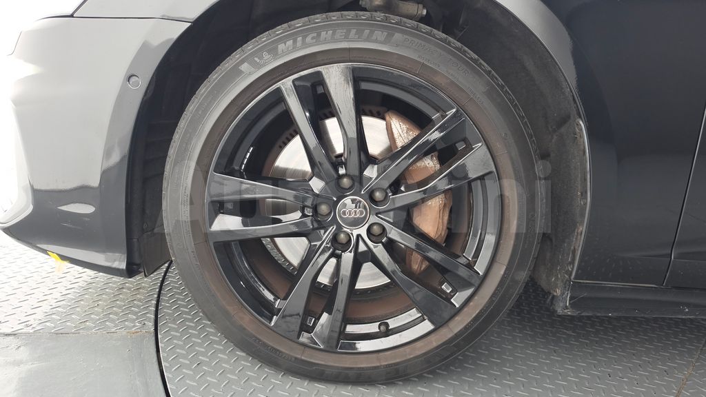 Audi A6(C8) 45 TDI Quattro Premium — снимка 5