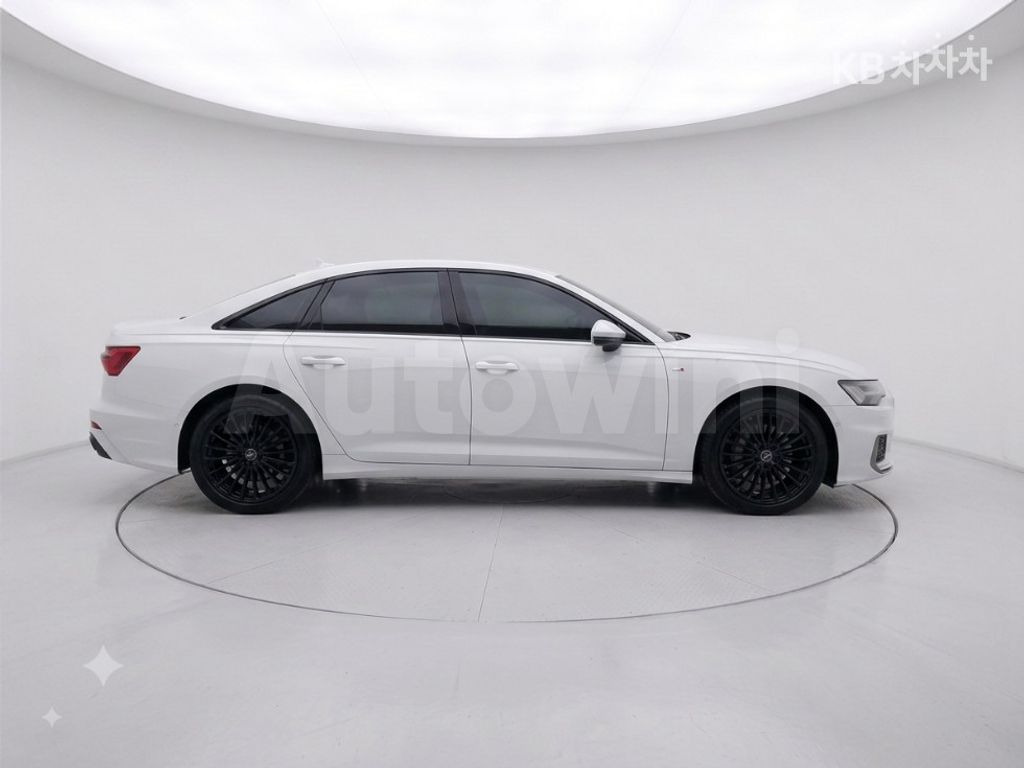 Audi A6(C8) 45 TFSI Quattro Premium — снимка 3
