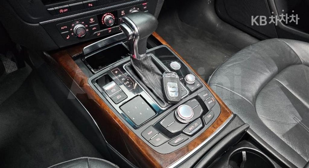 Audi A6 3.0 TDI Quattro C6 — снимка 6