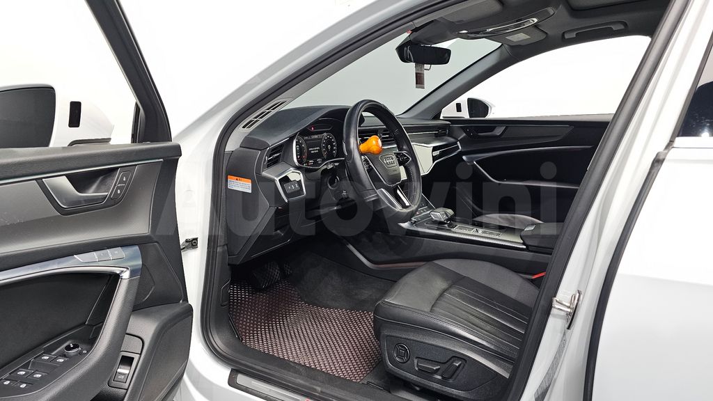 Audi A6(C8) 45 TFSI — снимка 9