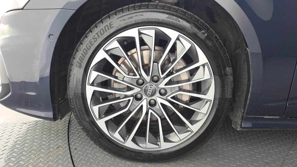 Audi A6(C8) 45 TFSI Quattro Premium — снимка 5