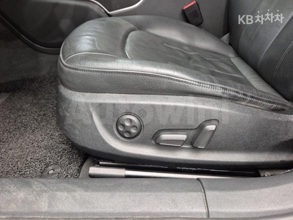 Audi A6 35 TDI C7(14~) — снимка 19