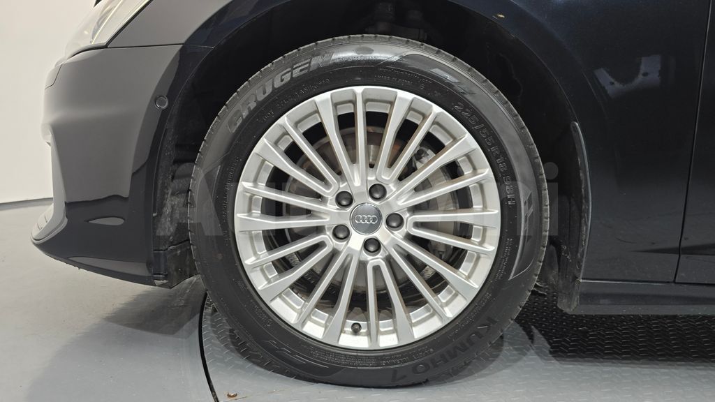 Audi A6(C8) 45 TFSI Quattro Premium — снимка 4