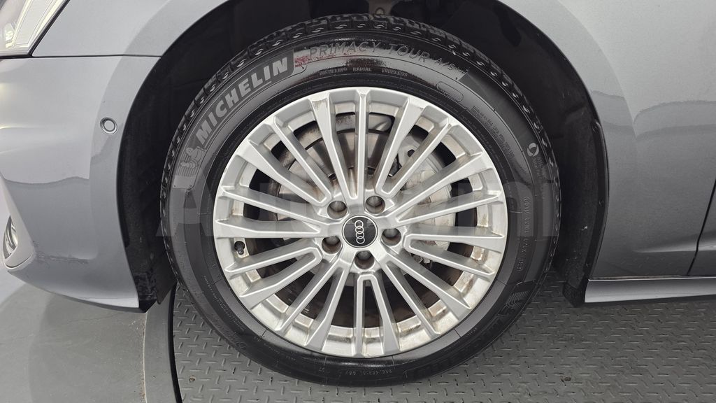 Audi A6(C8) 40 TDI Premium — снимка 5