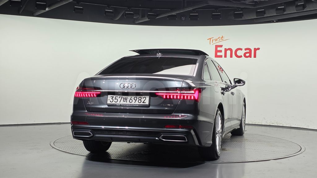 Audi A6(C8) 40 TDI Premium — снимка 4