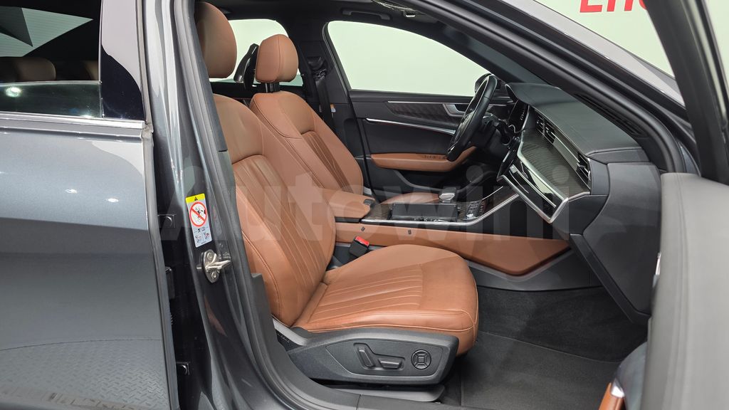 Audi A6(C8) 40 TDI Premium — снимка 11