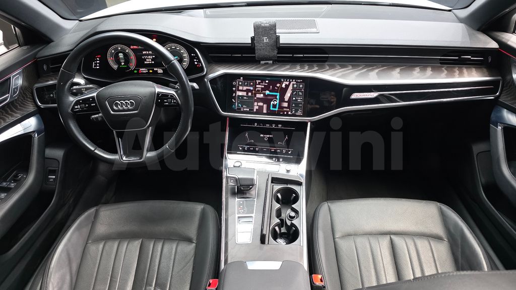 Audi A6(C8) 40 TDI Quattro Premium — снимка 7