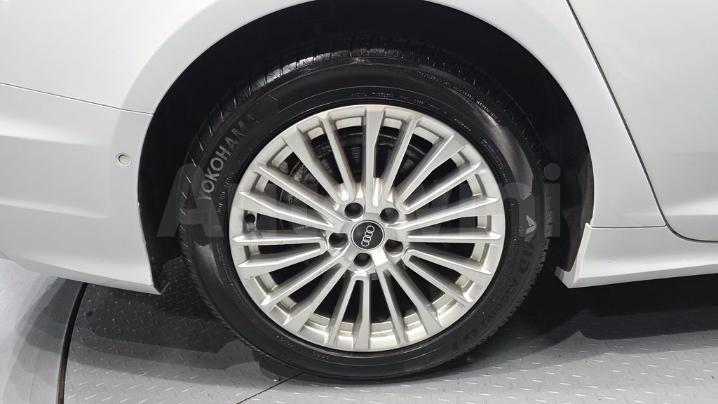 Audi A6(C8) 40 TDI Quattro Premium — снимка 5