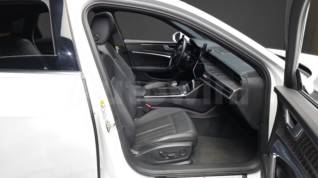 Audi A6(C8) 40 TDI Quattro Premium — снимка 11