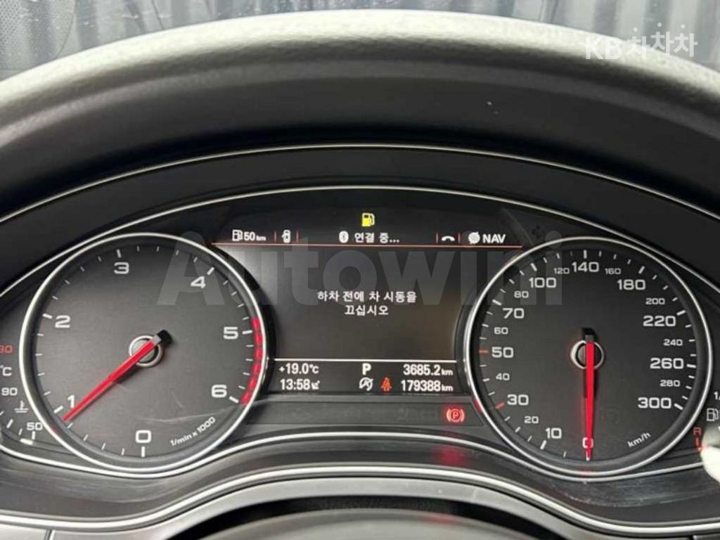 Audi A6 35 TDI Dynamic LED C7(14~15) — снимка 17