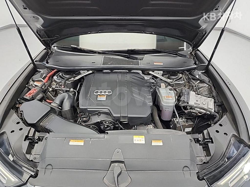 Audi A6(C8) 45 TFSI Premium — снимка 5