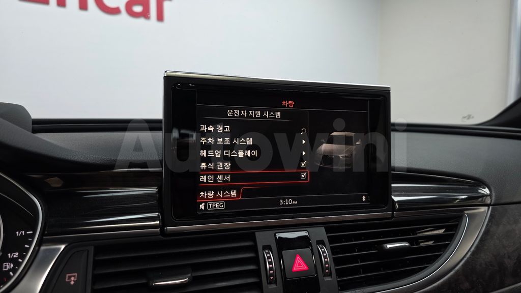 Audi New A6 35 TDI Premium C7 — снимка 16