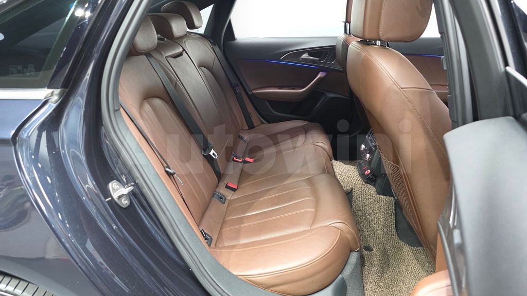 Audi New A6 35 TDI Premium C7 — снимка 12