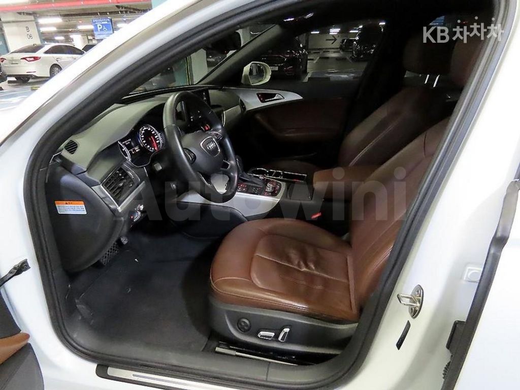 Audi A6 35 TDI Premium C7(15~) — снимка 6