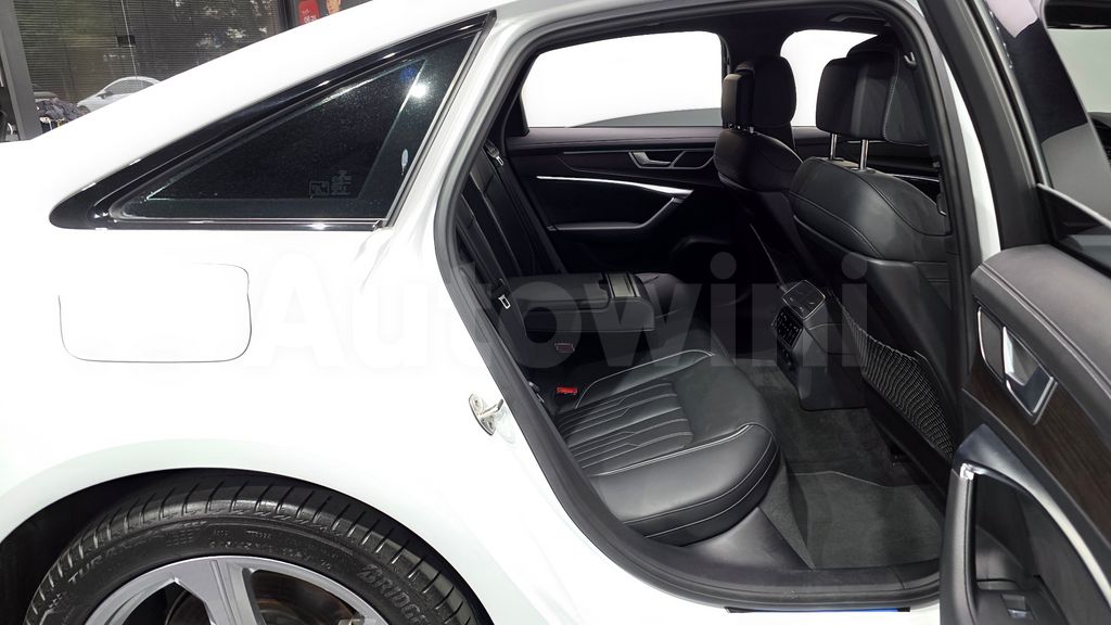 Audi A6(C8) 45 TFSI Premium — снимка 11
