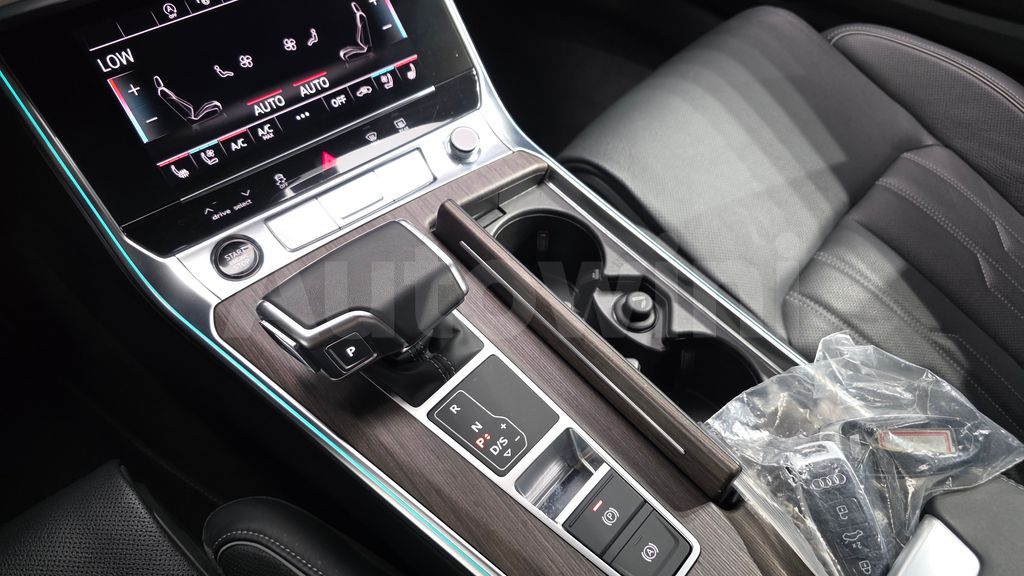 Audi A6(C8) 45 TFSI Premium — снимка 9
