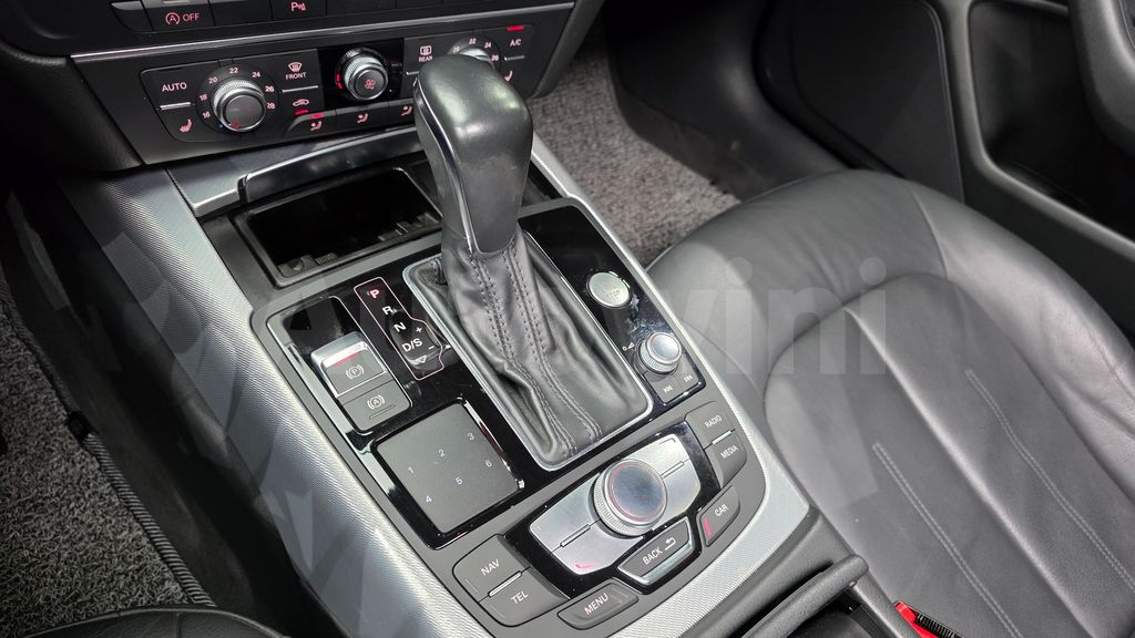 Audi New A6 40 TFSI C7 — снимка 8