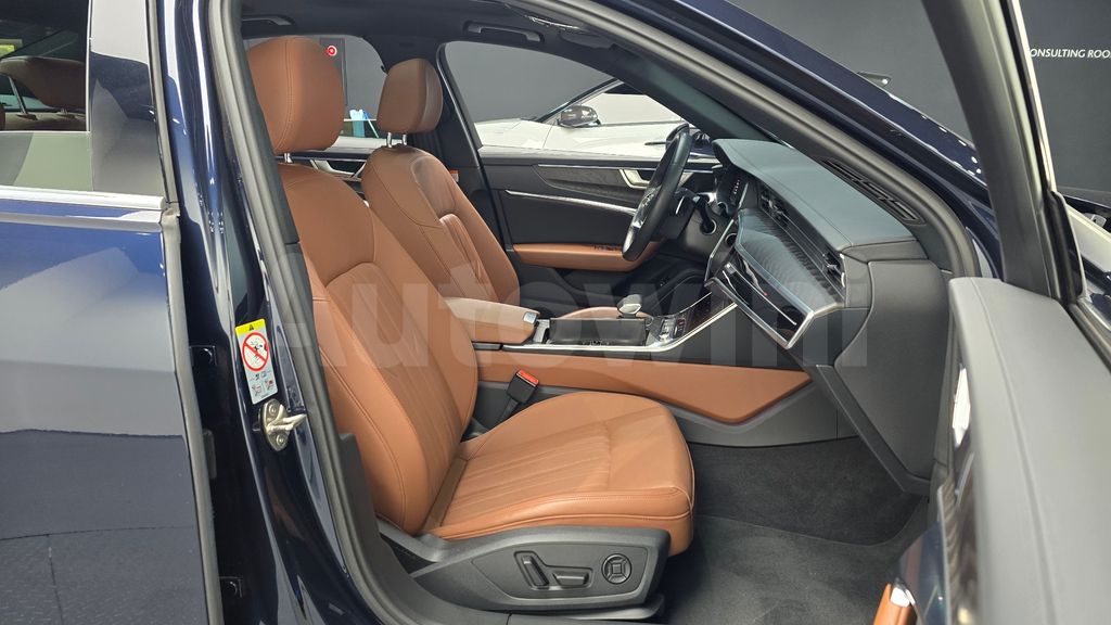 Audi A6(C8) 40 TDI Premium — снимка 10