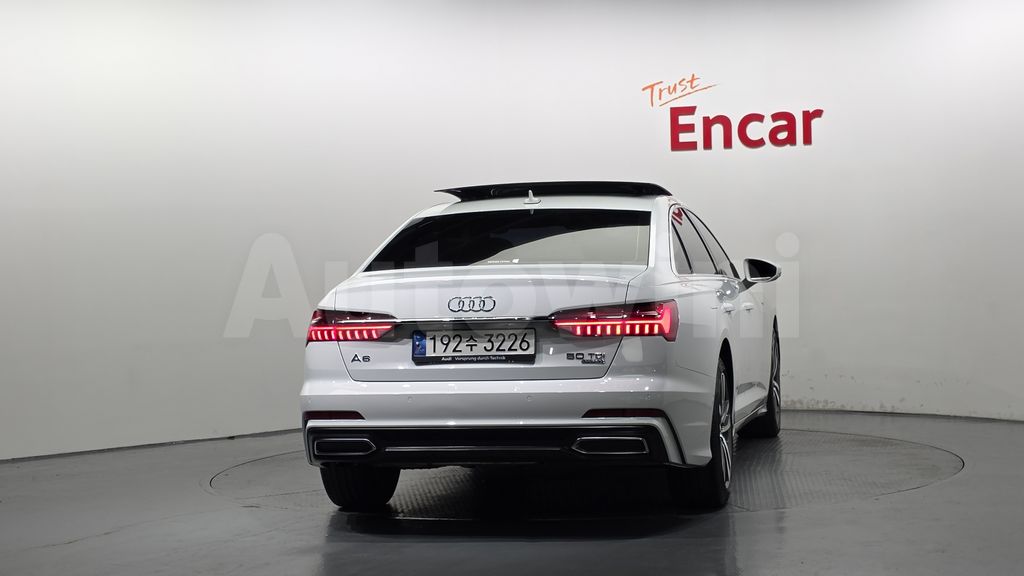 Audi A6(C8) 40 TDI Premium — снимка 4