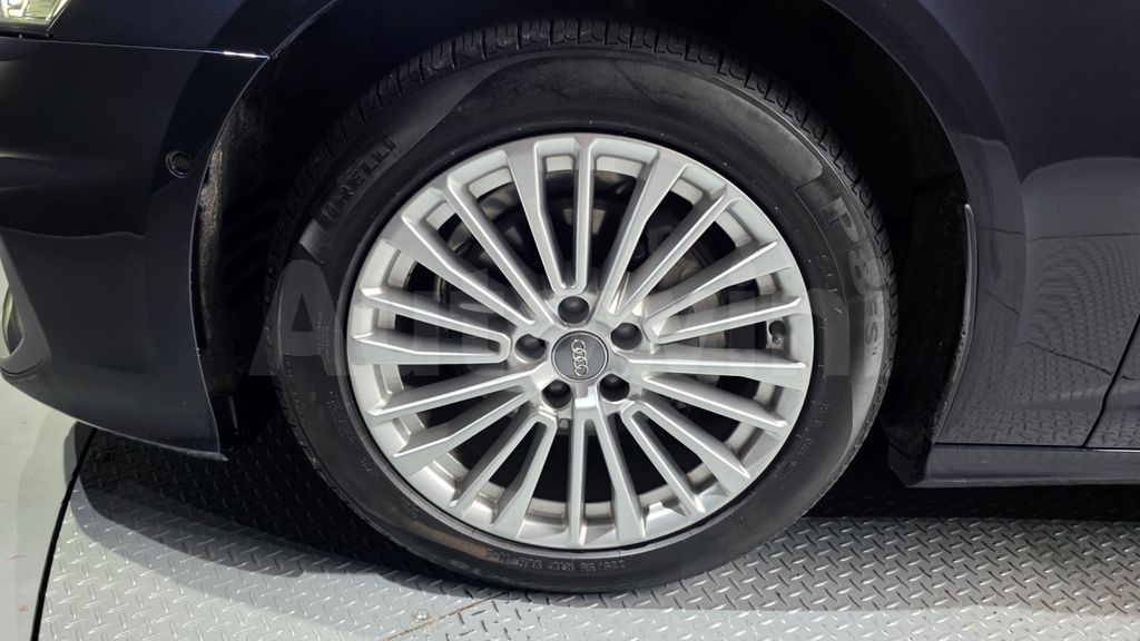 Audi A6(C8) 40 TDI Quattro Premium — снимка 5