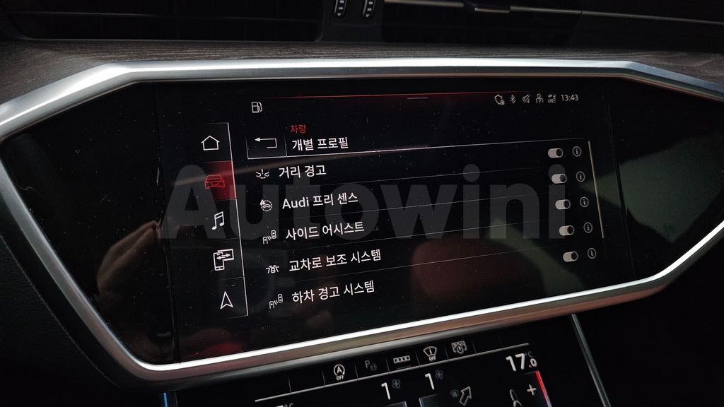 Audi A6(C8) 40 TDI Premium — снимка 15
