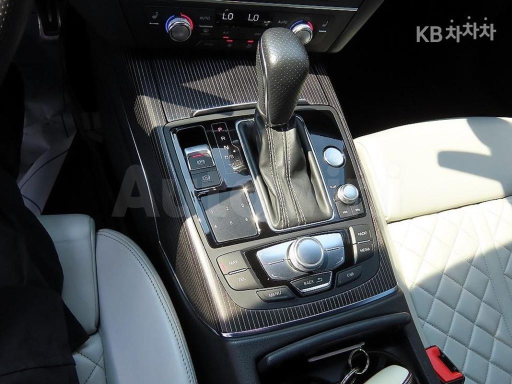 Audi A6 50 TFSI Quattro Sports C7(15~) — снимка 11