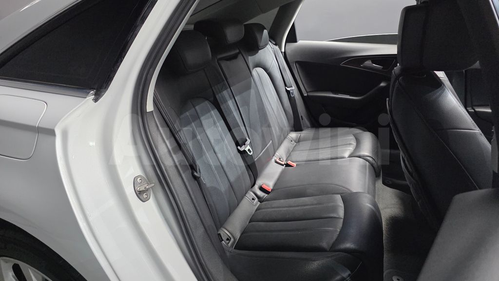 Audi New A6 35 TDI Premium C7 — снимка 12
