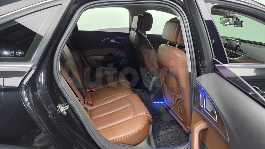 Audi New A6 35 TDI Dynamic C7 — снимка 12