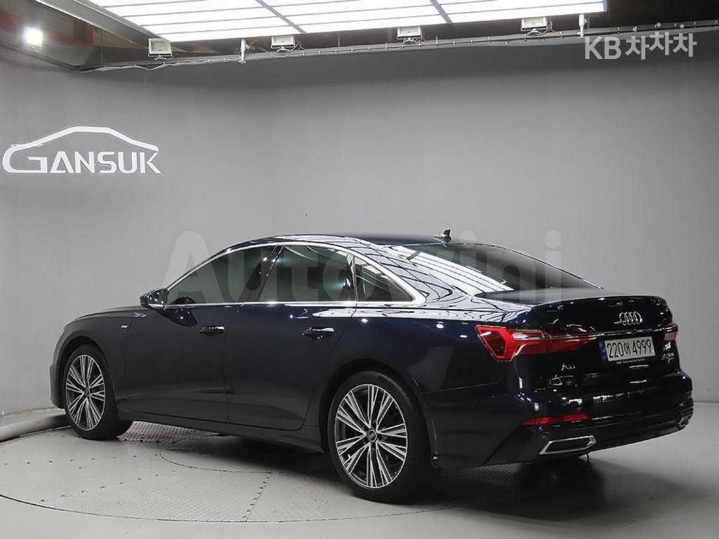 Audi A6(C8) 45 TFSI Quattro Premium — снимка 3
