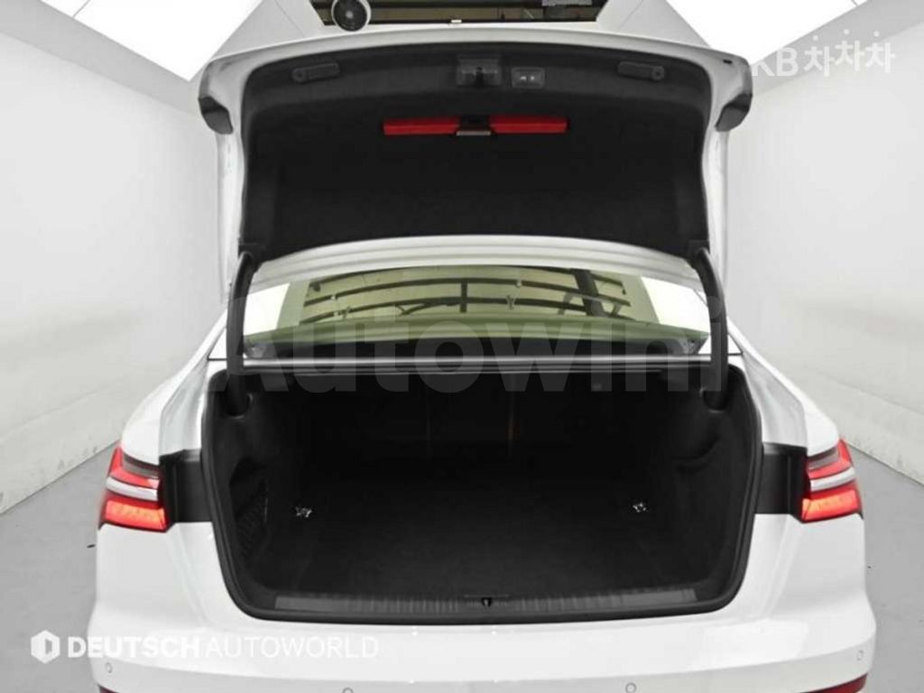 Audi A6(C8) 40 TDI Quattro Premium — снимка 19