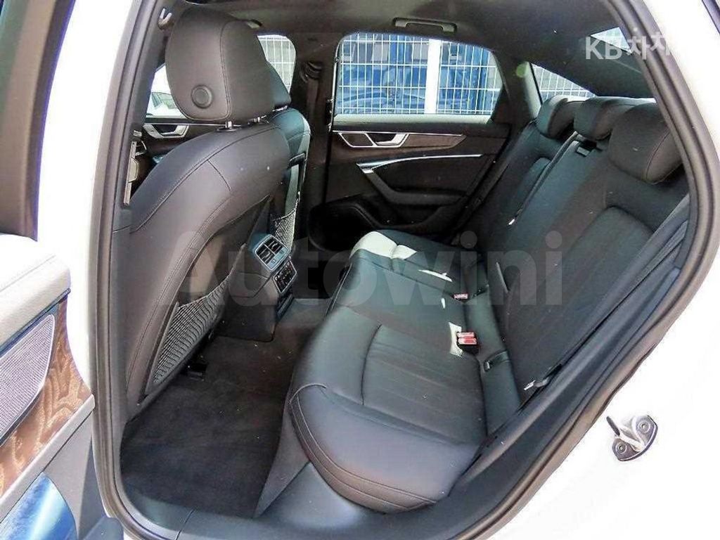 Audi A6(C8) 45 TFSI Premium — снимка 6