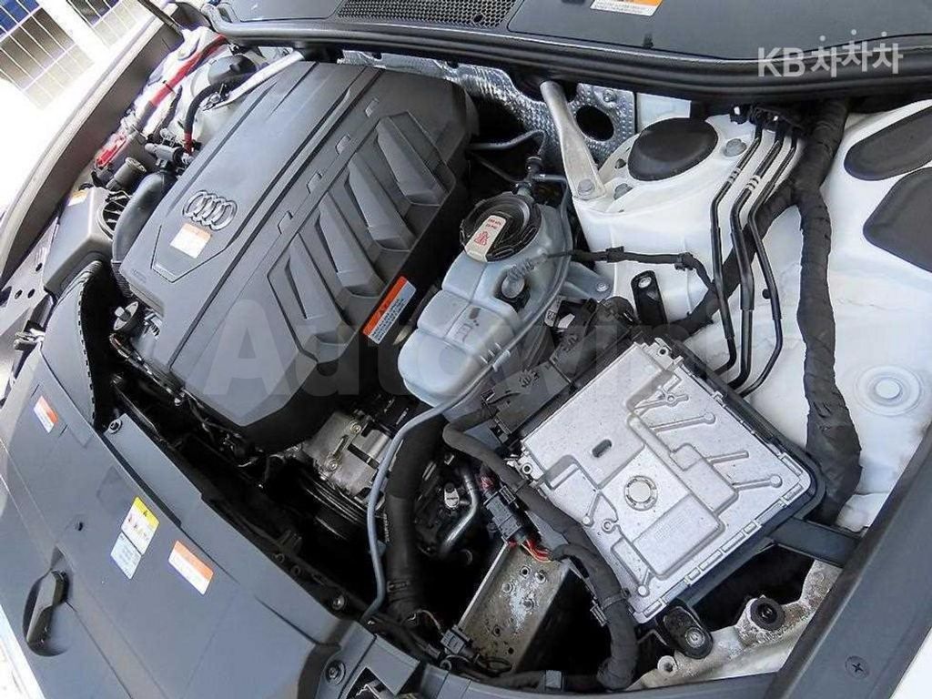 Audi A6(C8) 45 TFSI Premium — снимка 19