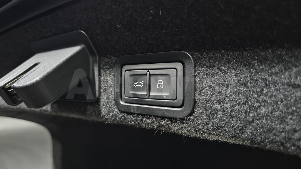Audi A6(C8) 40 TDI Premium — снимка 19