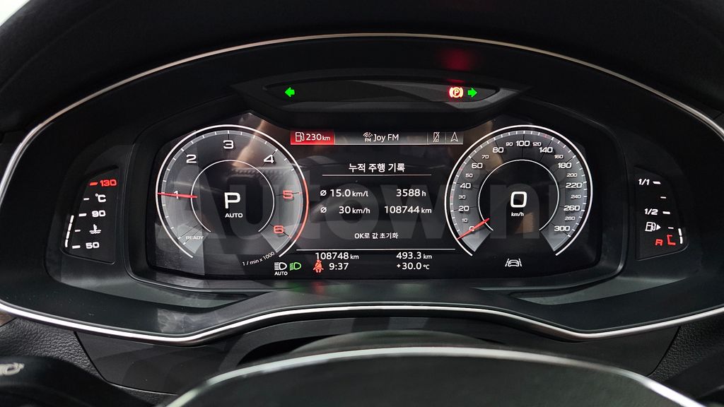 Audi A6(C8) 40 TDI Premium — снимка 8