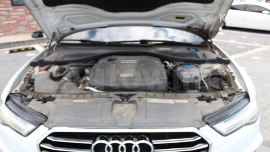 Audi A6 35 TDI Premium C7(15~) — снимка 5