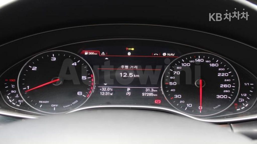 Audi A6 35 TDI Premium C7(15~) — снимка 6