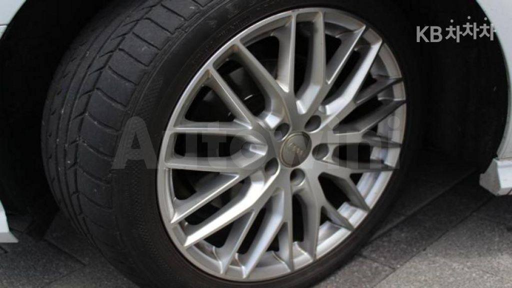 Audi A6 35 TDI Premium C7(15~) — снимка 4