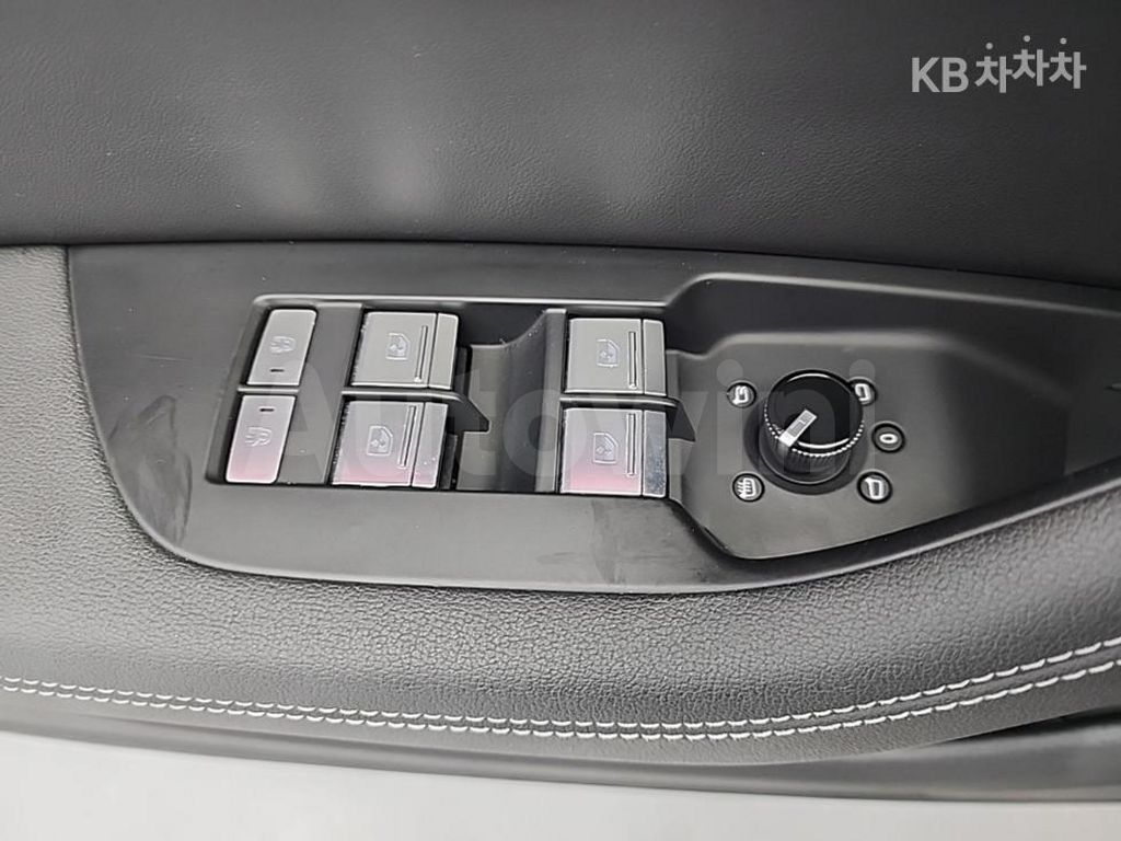 Audi A6(C8) 45 TDI Quattro Premium — снимка 17