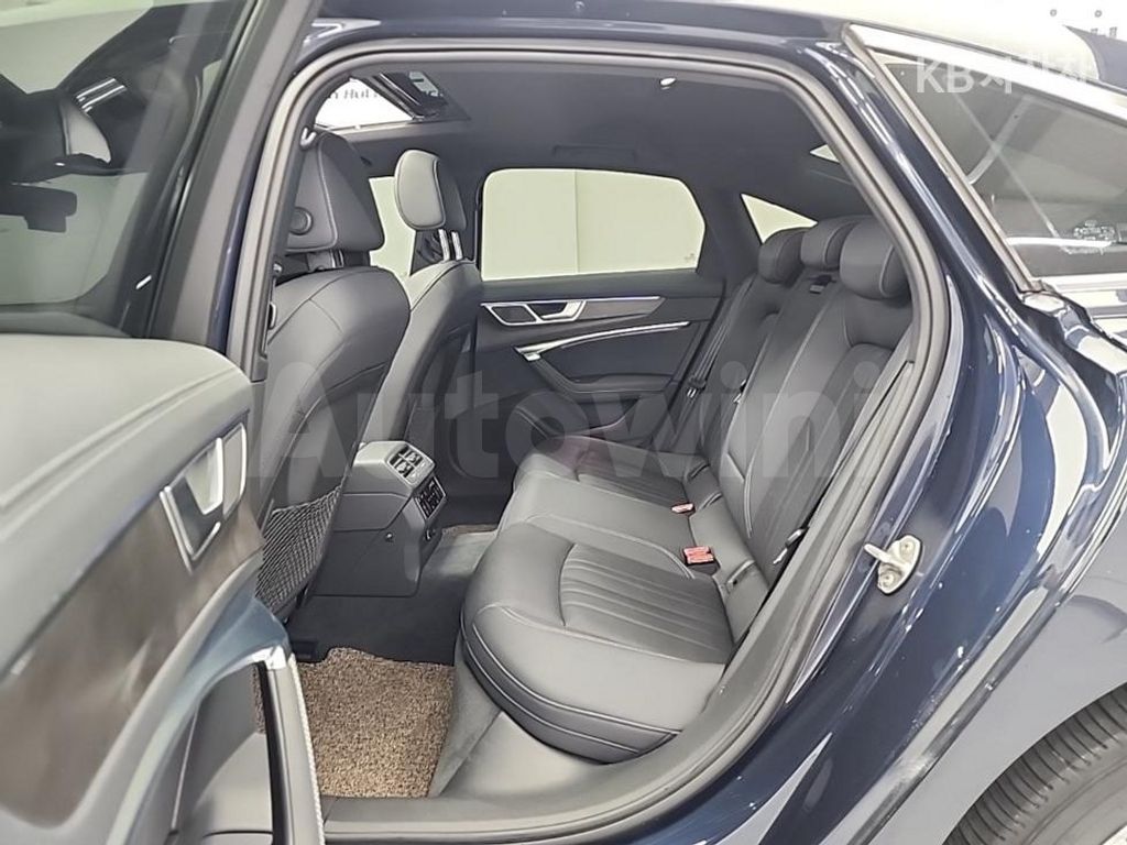 Audi A6(C8) 45 TDI Quattro Premium — снимка 12