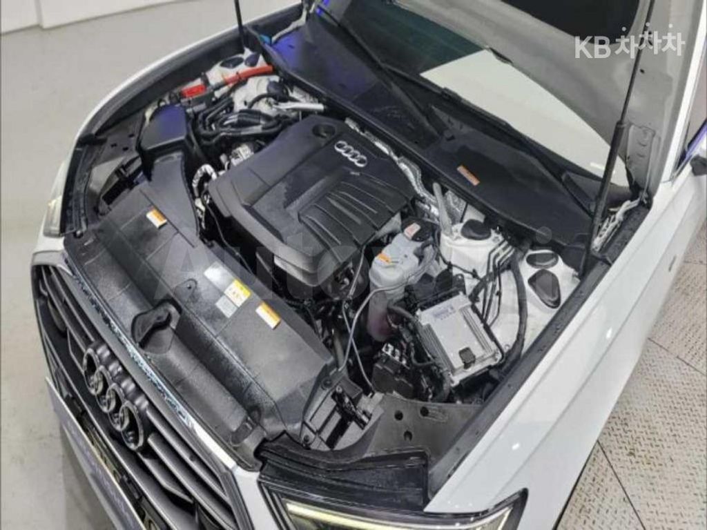 Audi A6(C8) 40 TDI Quattro Premium — снимка 8