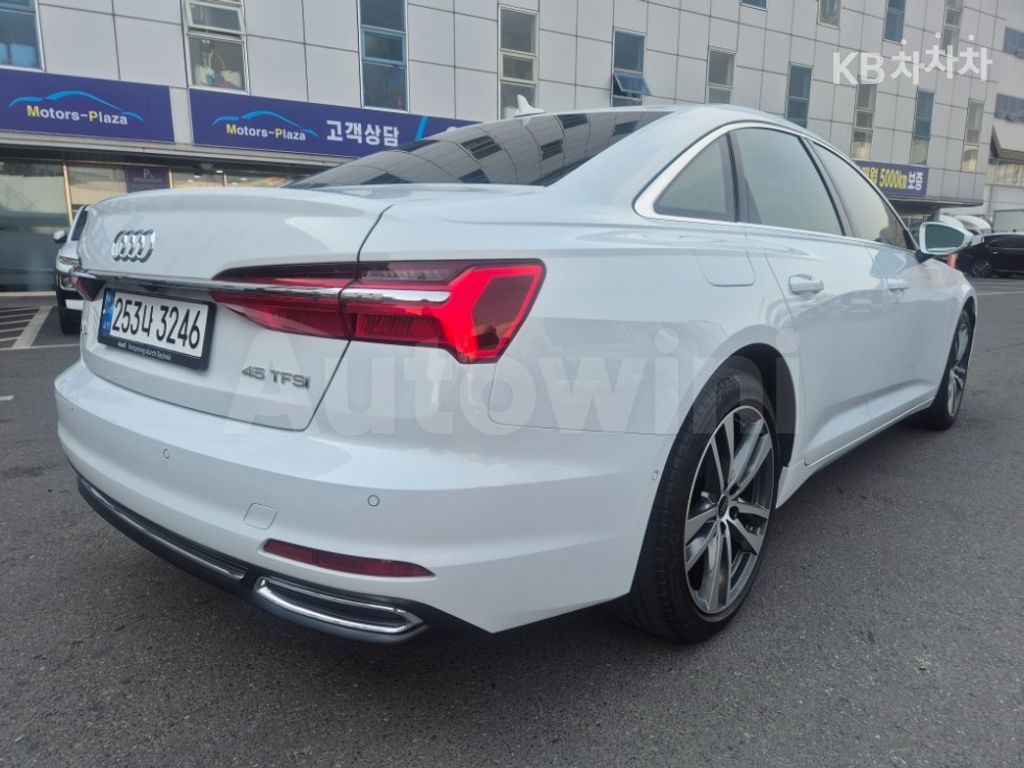 Audi A6(C8) 45 TFSI Basic — снимка 6