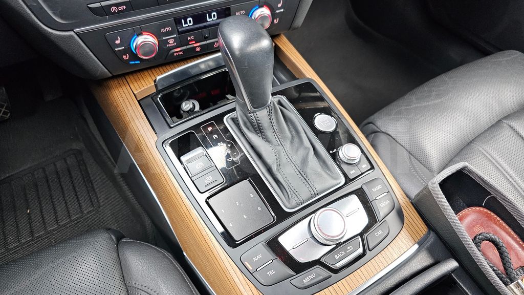 Audi New A6 40 TDI Quattro Premium C7 — снимка 9