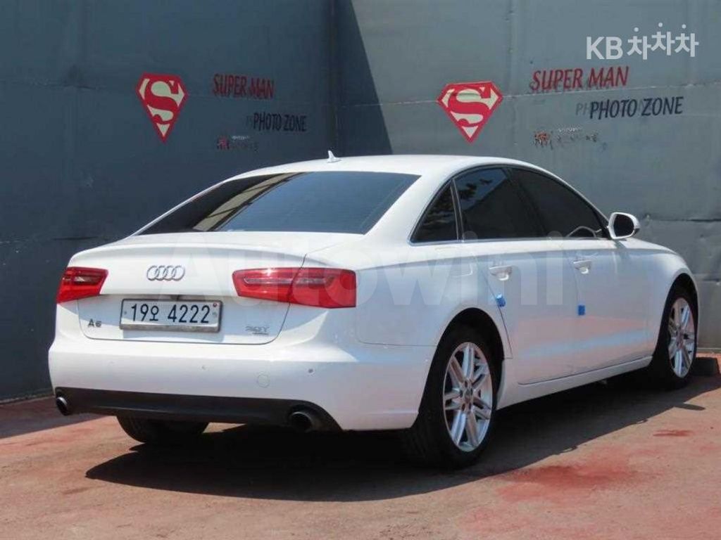 Audi A6 2.0 TFSI Quattro Quattro Dynamic C7(13Y~) — снимка 3