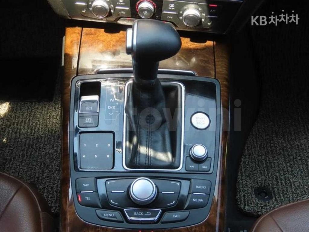 Audi A6 2.0 TFSI Quattro Quattro Dynamic C7(13Y~) — снимка 11