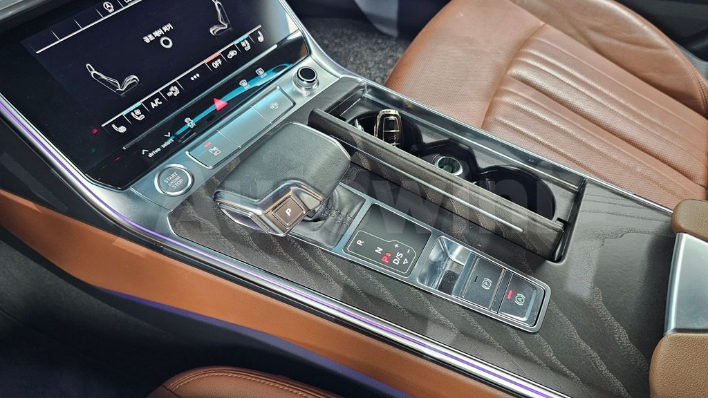 Audi A6(C8) 40 TDI Premium — снимка 9