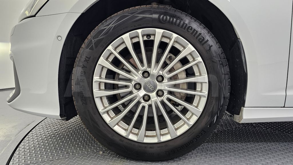 Audi A6(C8) 40 TDI Premium — снимка 5
