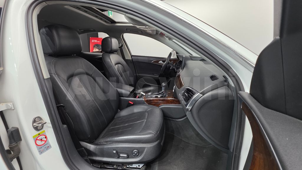 Audi New A6 2.0 TDI Dynamic C7 — снимка 10